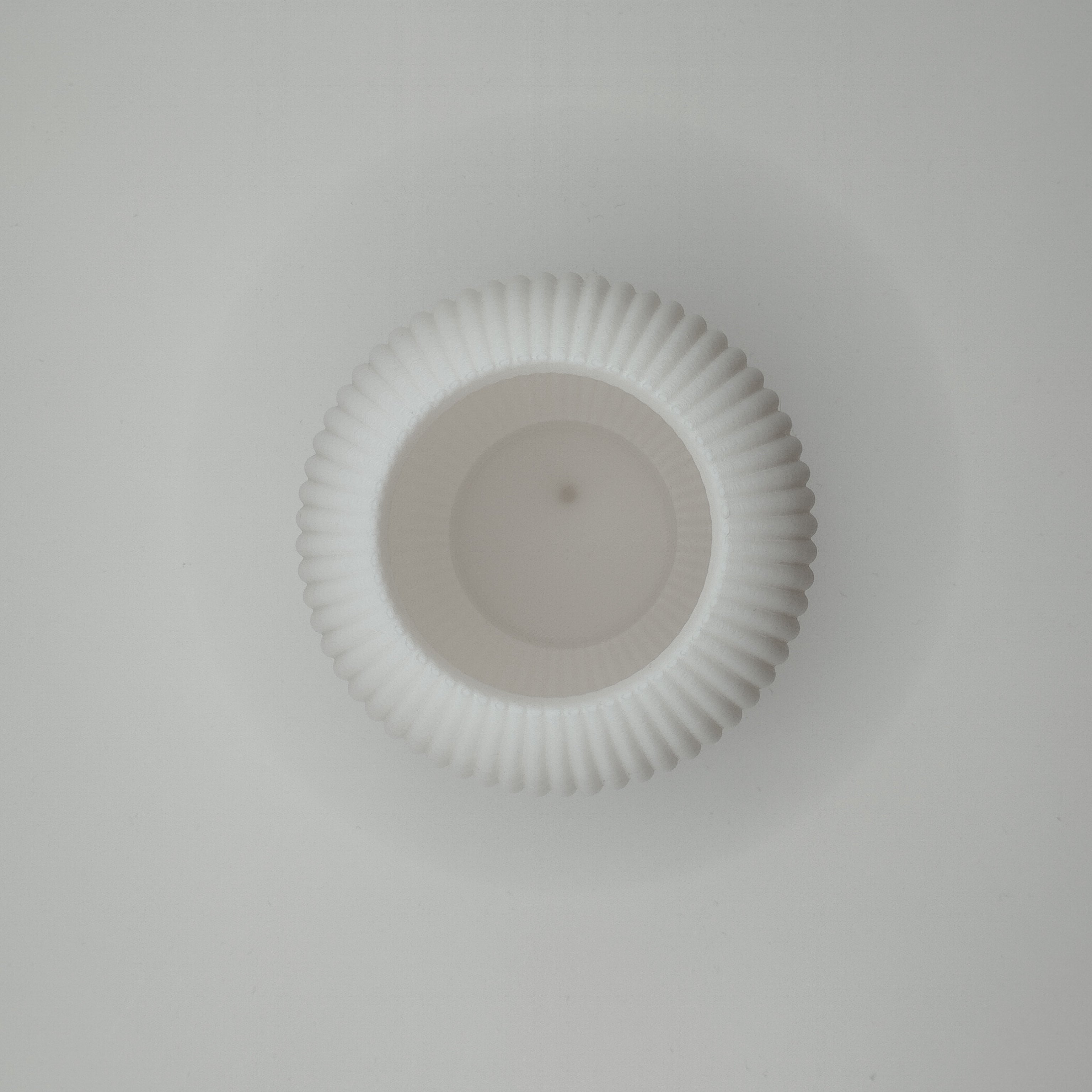 Ribbed Design Planter